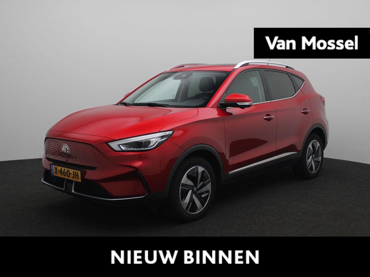 MG ZS - EV Long Range Luxury 70 kWh | Navigatie | Panoramadak | Camera | Adaptive cruise - AutoWereld.nl