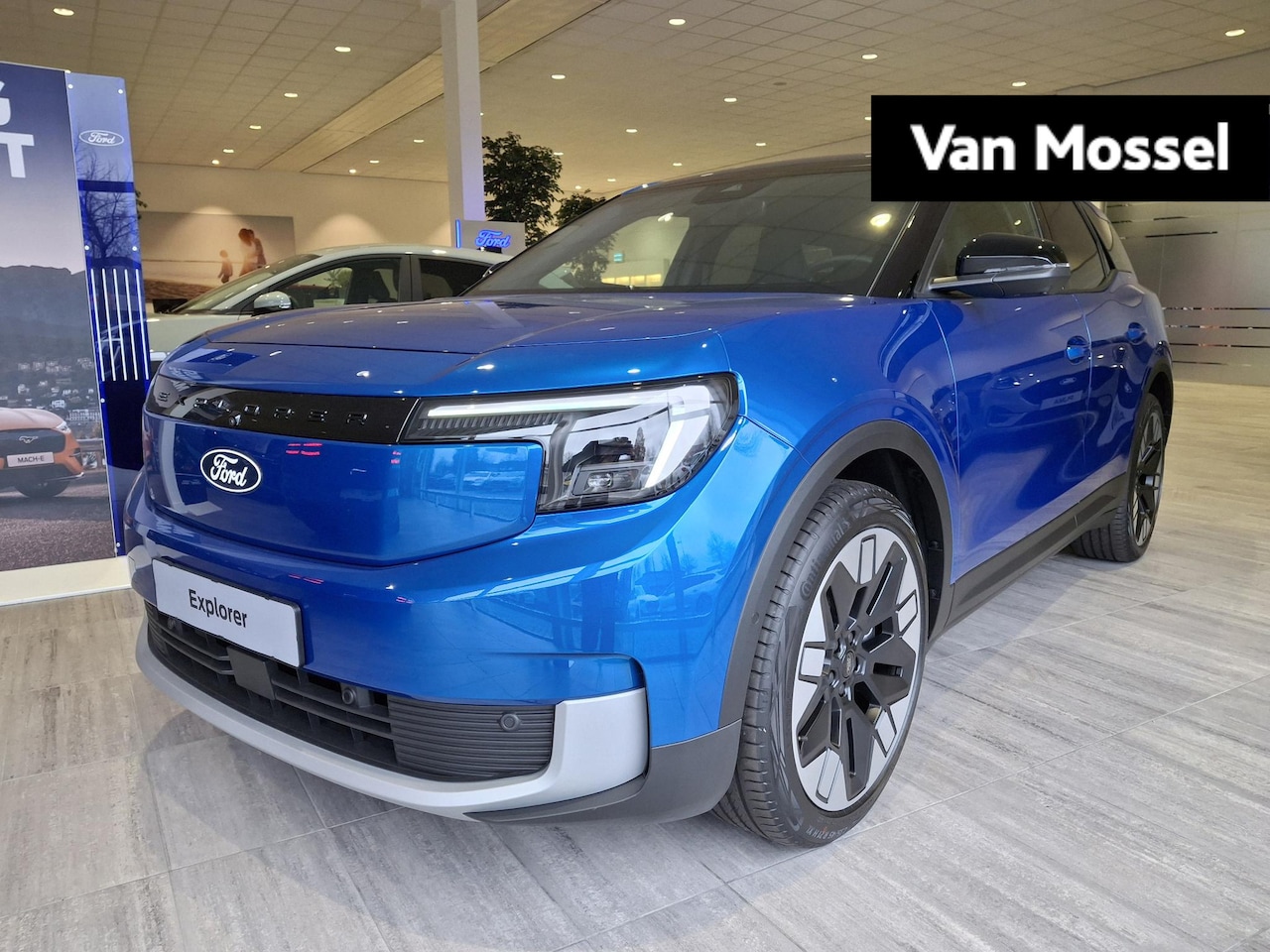 Ford Explorer - EV Premium Extended Range RWD 77 kWh NU MET € 3.000,- VOORDEEL! - AutoWereld.nl