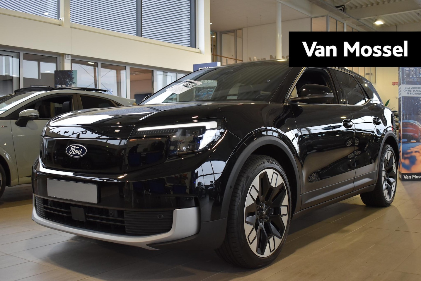 Ford Explorer - Premium Extended Range RWD 77 kWh | Direct Leverbaar | €2000,- Ford Voordeel - AutoWereld.nl