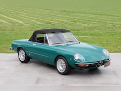 Alfa Romeo Spider - 2000 Veloce - Restored, Pino Verde