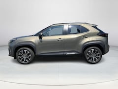 Toyota Yaris Cross - 1.5 Hybrid Dynamic | Navigatie | Stoel- + stuurverwarming | Keyless entry | 17 inch LM-vel