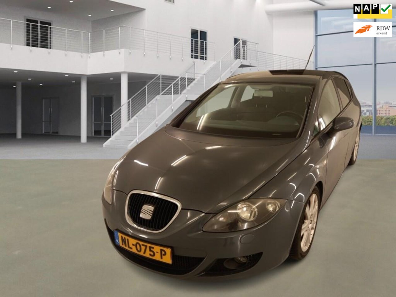 Seat Leon - 1.8 TFSI Businessline 1.8 TFSI Businessline - AutoWereld.nl