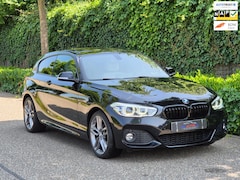 BMW 1-serie - 120i High Executive M Pakket Coupe Apple CarPlay Harman & Kardon LED NAP NL
