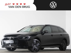 Volkswagen Passat Variant - R-Line 1.5 eHybrid 272 PK DSG | LED Matrix IQ | Panoramadak | Head-Up | Trekhaak | Harma/K