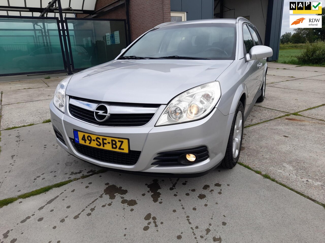 Opel Vectra Wagon - 1.8-16V Business AIRCO/LEER/CRUISE - AutoWereld.nl