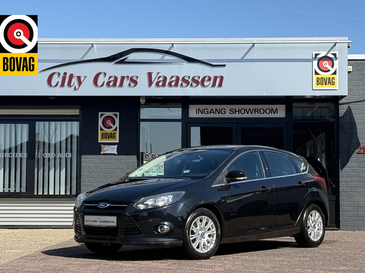 Ford Focus - 1.6 EcoBoost Titanium 150 pk nieuwe apk climate ctr cruise ctr pdc v/a lmv 16 inch start/s - AutoWereld.nl