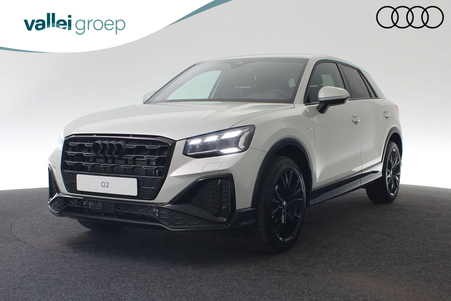Audi Q2 - S edition 35 TFSI 110 kW / 150 pk | Adaptive cruise control | Stoelverwarming | Assistenti - AutoWereld.nl