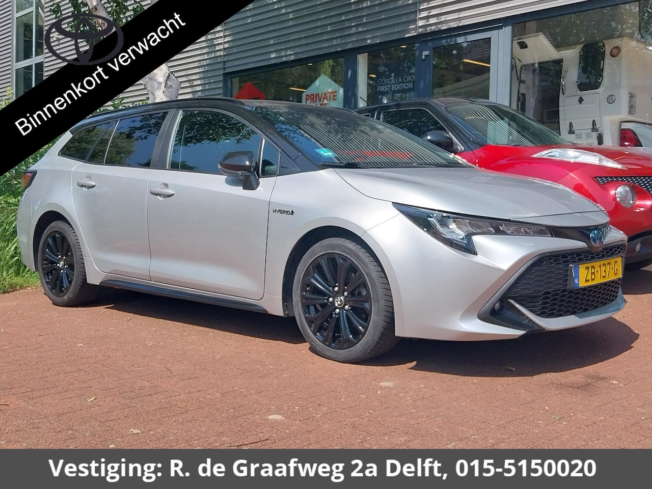 Toyota Corolla Touring Sports - 1.8 Hybrid First Edition Bi-Tone - AutoWereld.nl