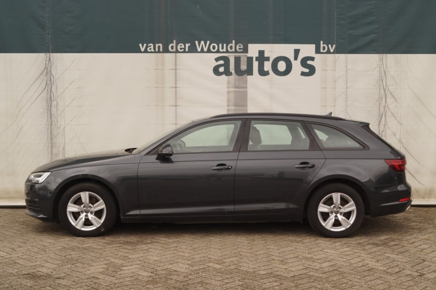 Audi A4 Avant - 3.0 TDI 30 TDI - AutoWereld.nl