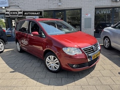 Volkswagen Touran - 1.4 TSI Trekhaak Automaat 7Persoons