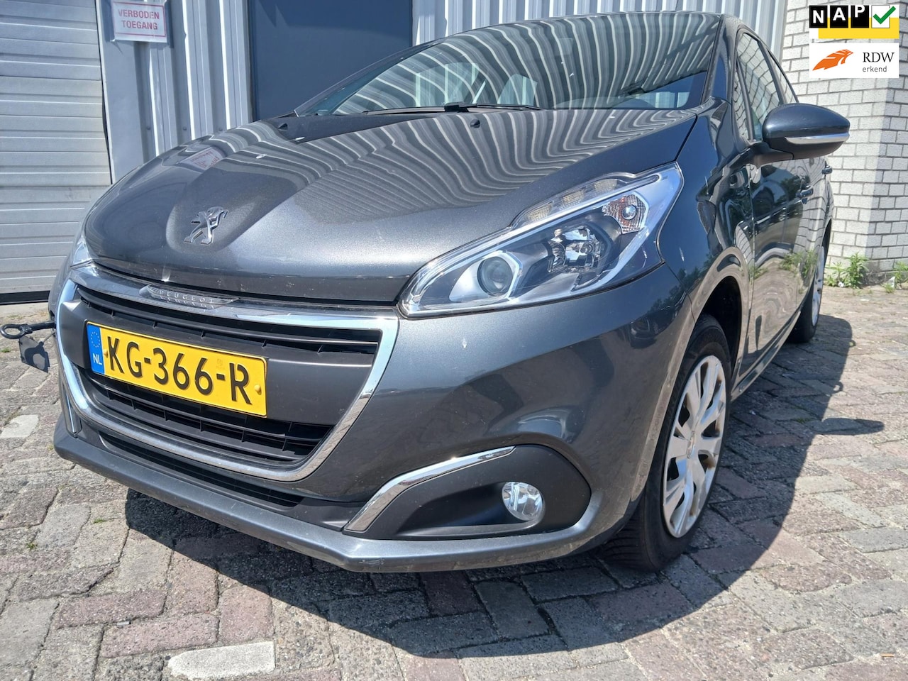 Peugeot 208 - 1.2 PureTech Blue Lion START NIET!! - AutoWereld.nl