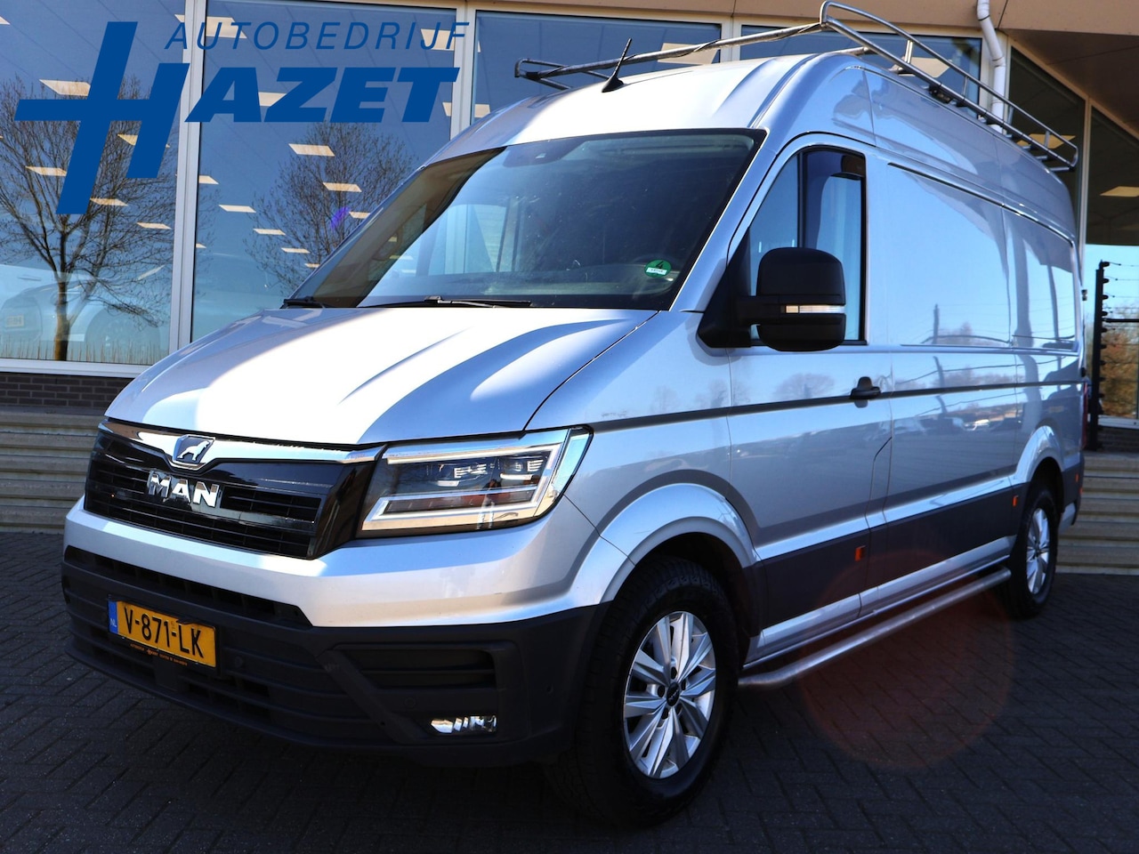 MAN TGE - 35 2.0 180 PK AUT. L3H3 + 3000 KG TREKHAAK | ADAPTIVE CRUISE | LED | LMV | CAMERA | CARPLA - AutoWereld.nl