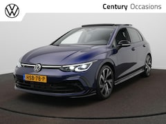 Volkswagen Golf - 1.5 eTSI R-Line Business / Panodak / Adap. Cruise / Camera