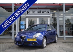 Alfa Romeo Giulietta - 1.4 Turbo MultiAir 170 pk | Side skirts | 17'' Lm velgen