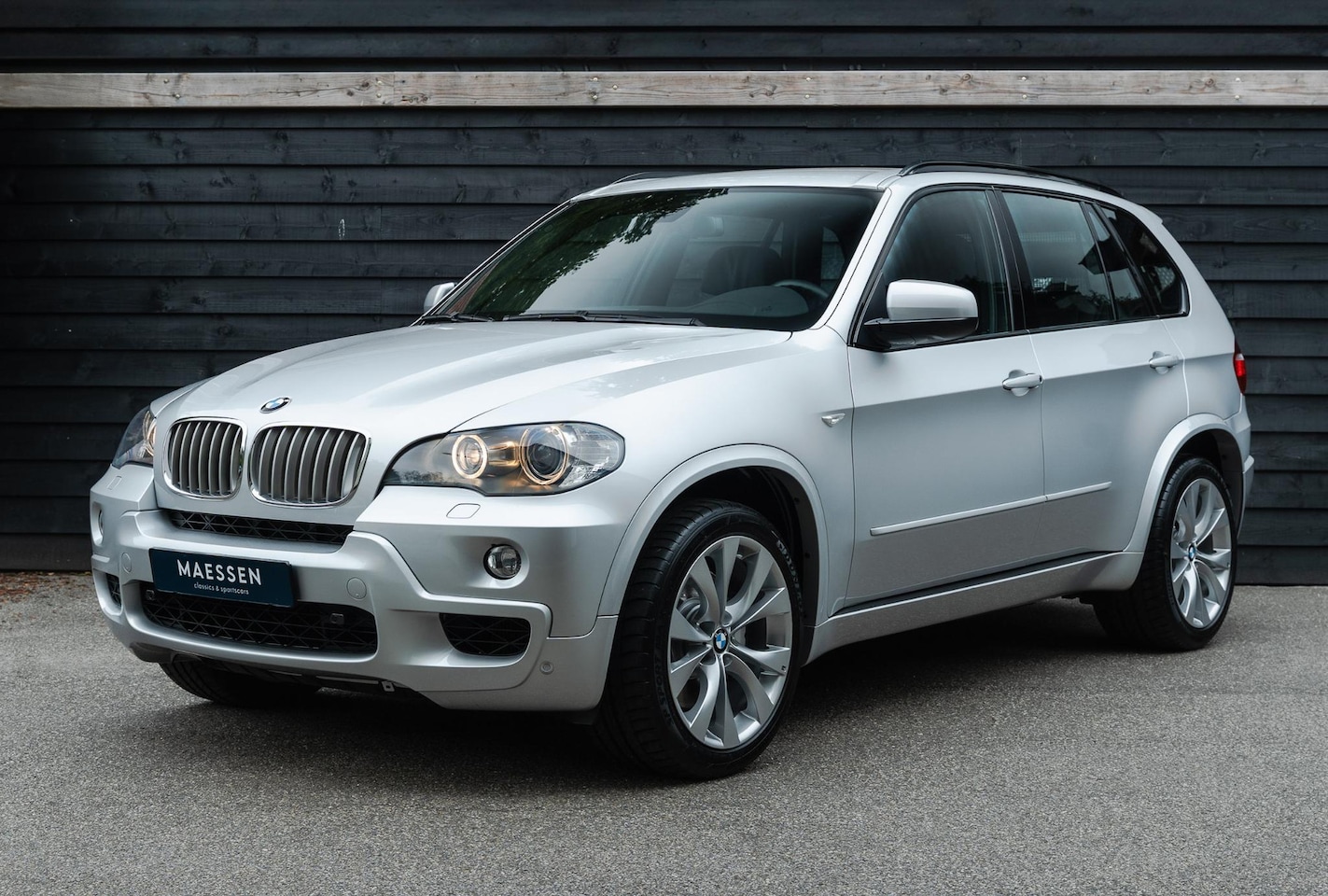 BMW X5 - xDrive48i High Executive - 48K KM! - Volledig eerste lak - Youngtimer - AutoWereld.nl