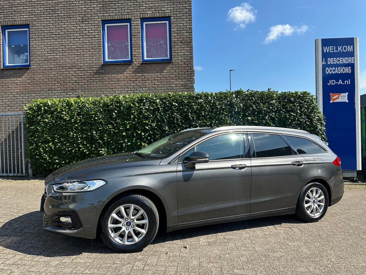 Ford Mondeo Wagon - 1.5 Titanium Climate C, Cruise C, Navigatie, Camera!!!! - AutoWereld.nl