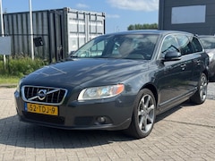 Volvo V70 - 2.0 D3 Limited Edition Automaat Navi Clima Leer