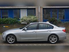 BMW 3-serie - 320i High Executive Automaat