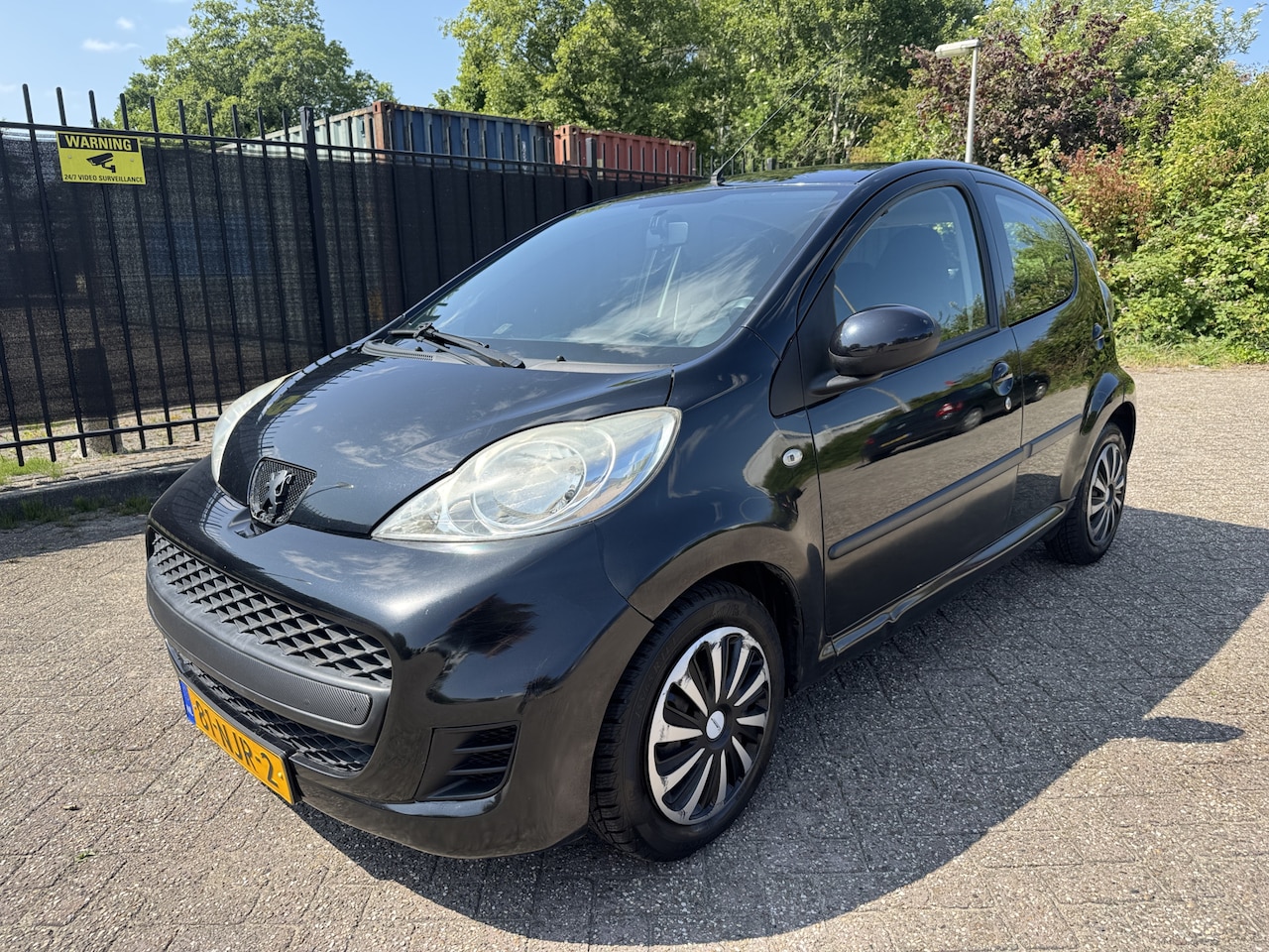 Peugeot 107 - 1.0-12V XS 5 Drs Airco/Navi/Camera - AutoWereld.nl