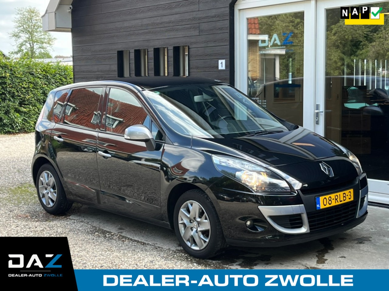 Renault Scénic - 1.6 Parisienne E85 Ecc/Audio/Navi/Trekhaak - AutoWereld.nl