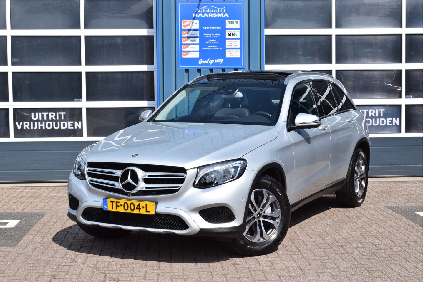 Mercedes-Benz GLC-klasse - 250 4MATIC Premium Plus Panoramadak - AutoWereld.nl