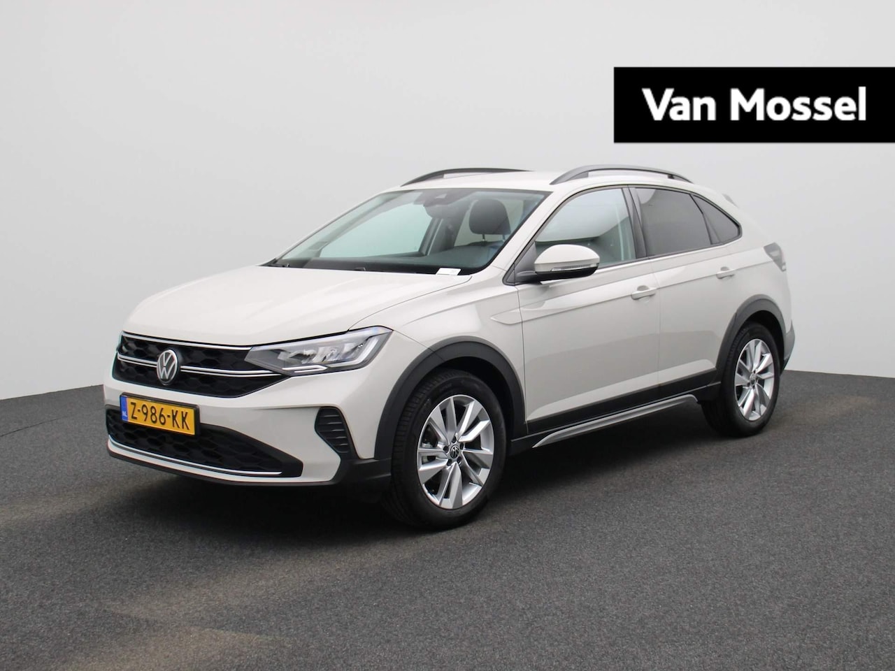 Volkswagen Taigo - 1.0 TSI Life Edition 95 PK | Digital Cockpit | Apple carplay | Android Auto | Privacy Glas - AutoWereld.nl