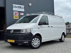 Volkswagen Transporter - 2.0 TDI 150pk L2H1 Automaat | 2X SCHUIF | Camera | Trekhaak | Navi | PDC | Servicebus | Cr