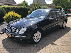 Mercedes-Benz E-klasse - 200 K. Elegance Aut. (Youngtimer)