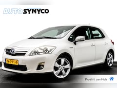 Toyota Auris - 1.8 Full Hybrid Dynamic I Camera I PDC I LMV I Navigatie