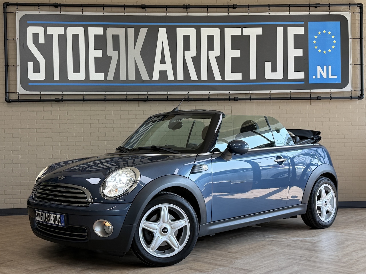 MINI Cabrio - Mini 1.6 120pk Cooper Chili | Leder | Xenon | PDC | Stoelverwarming | 16 inch | Keurig net - AutoWereld.nl