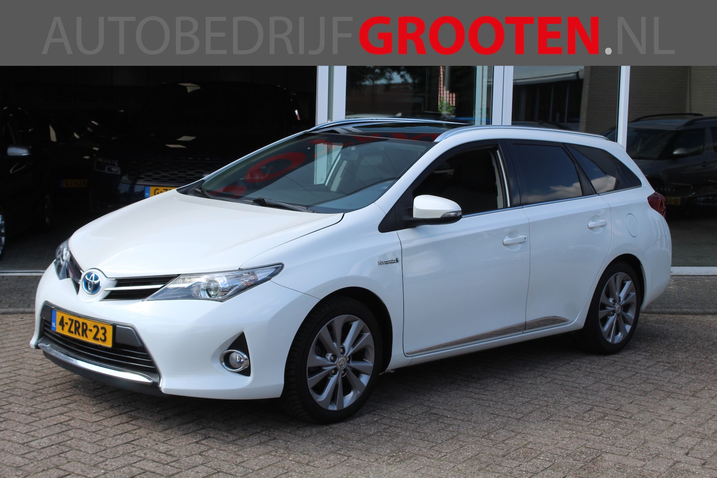 Toyota Auris Touring Sports - 1.8 Hybrid Lease//Pano//Camera!! - AutoWereld.nl