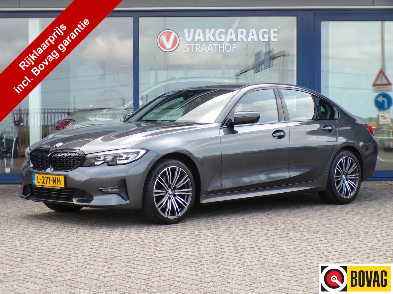 BMW 3-serie - 320i Executive Edition 320i Executive Edition, Automaat / Carplay + Android Auto / Full LED / Camera + Sensoren - AutoWereld.nl