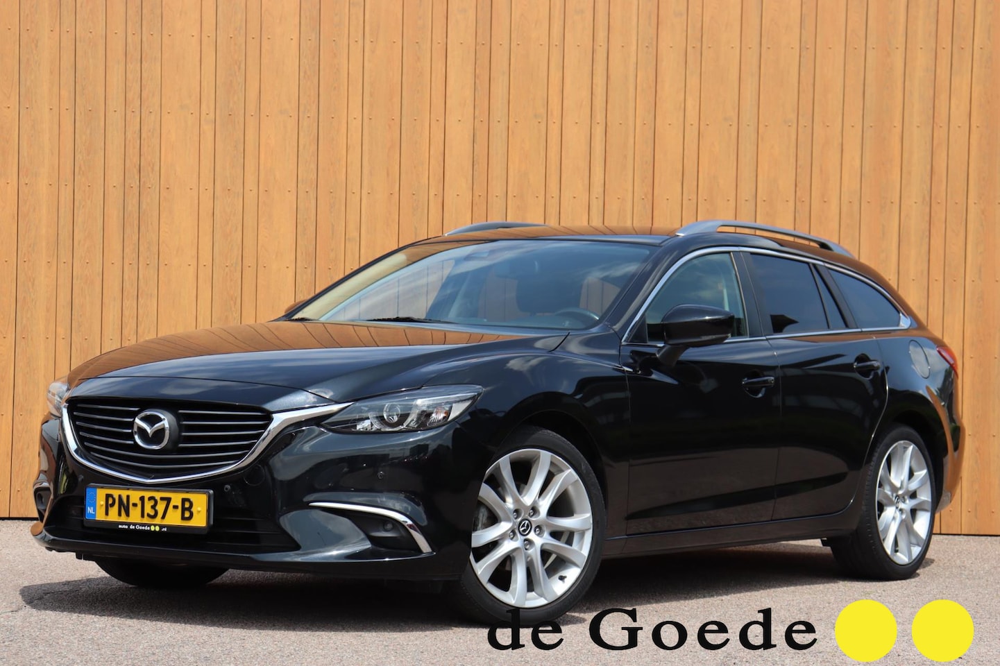 Mazda 6 Sportbreak - 2.0 SkyActiv-G 165 GT-M Line org.NL Bose camera trekhaak leer+el+mem+verw + stuurverw - AutoWereld.nl