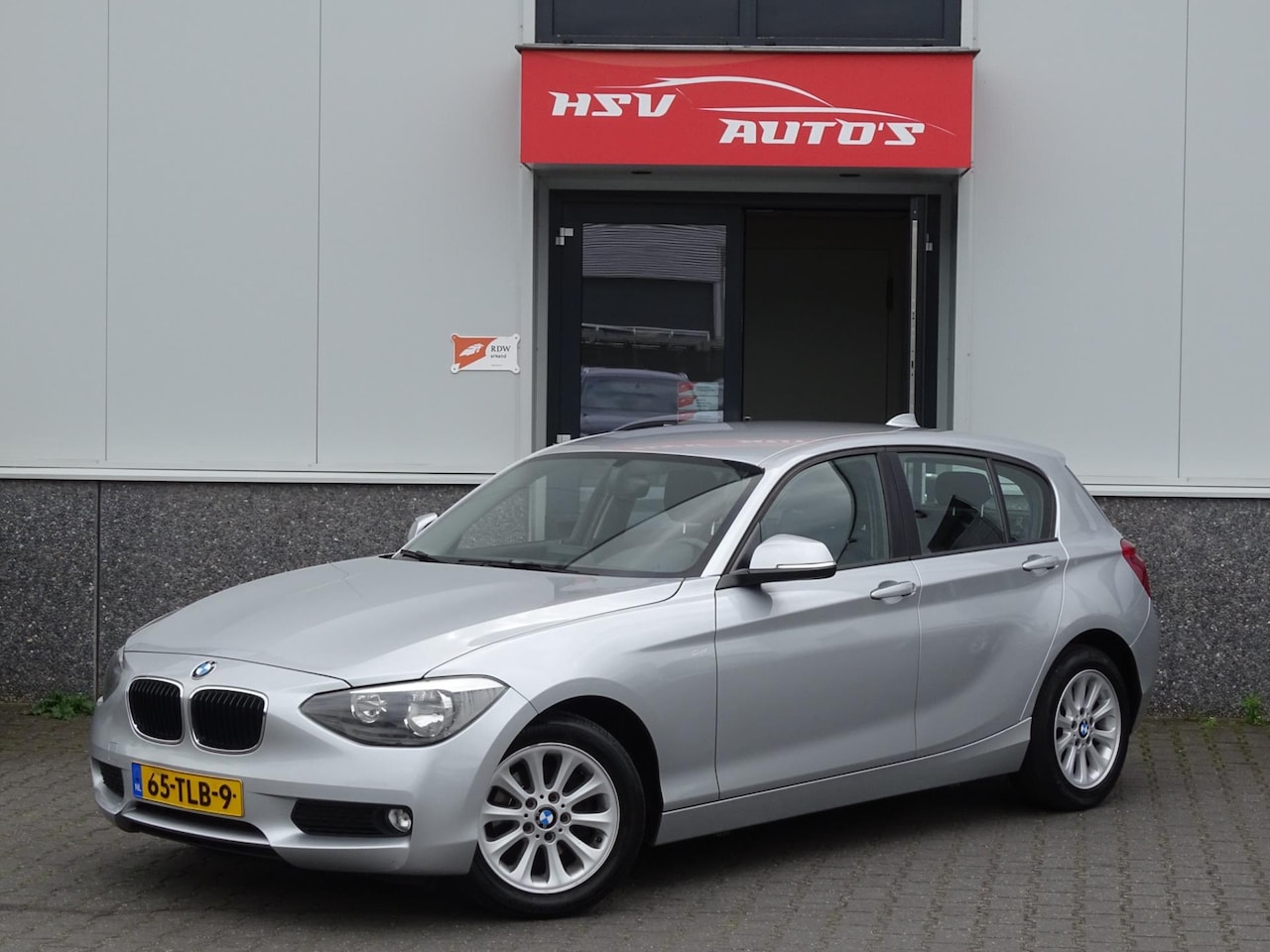 BMW 1-serie - 116i Business airco LM automaat org NL - AutoWereld.nl