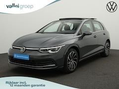 Volkswagen Golf - 1.4 204 pk DSG eHybrid Style | Panoramadak | Geheugen-/massagestoel | Achteruitrijcamera |