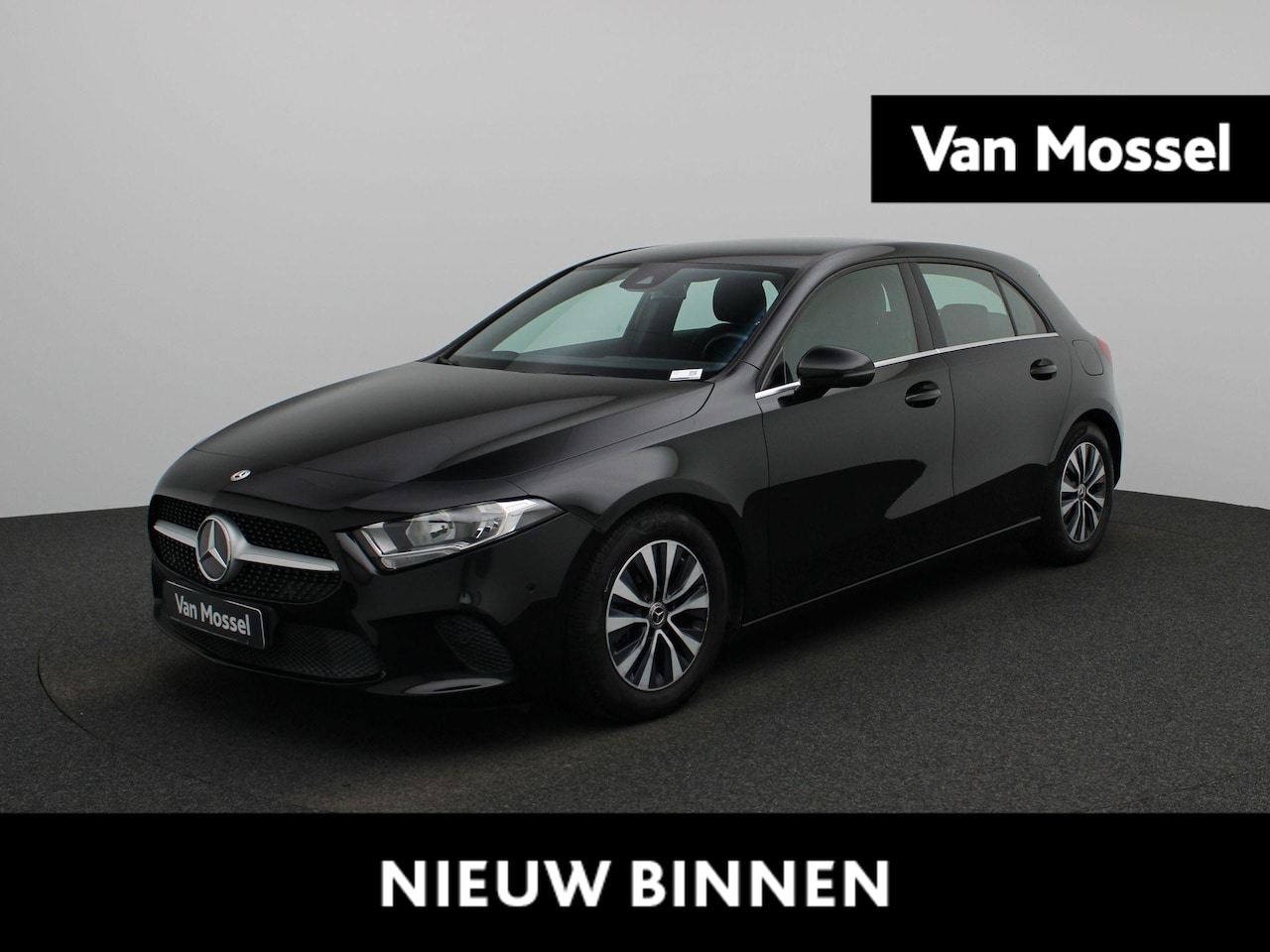 Mercedes-Benz A-klasse - 180 Business Solution | Navigatie | Cruise Control | Achteruitrijcamera - AutoWereld.nl
