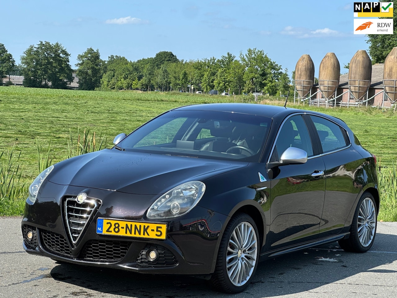 Alfa Romeo Giulietta - 1.4 T Distinctive | Nette Auto | Nap | Clima - AutoWereld.nl