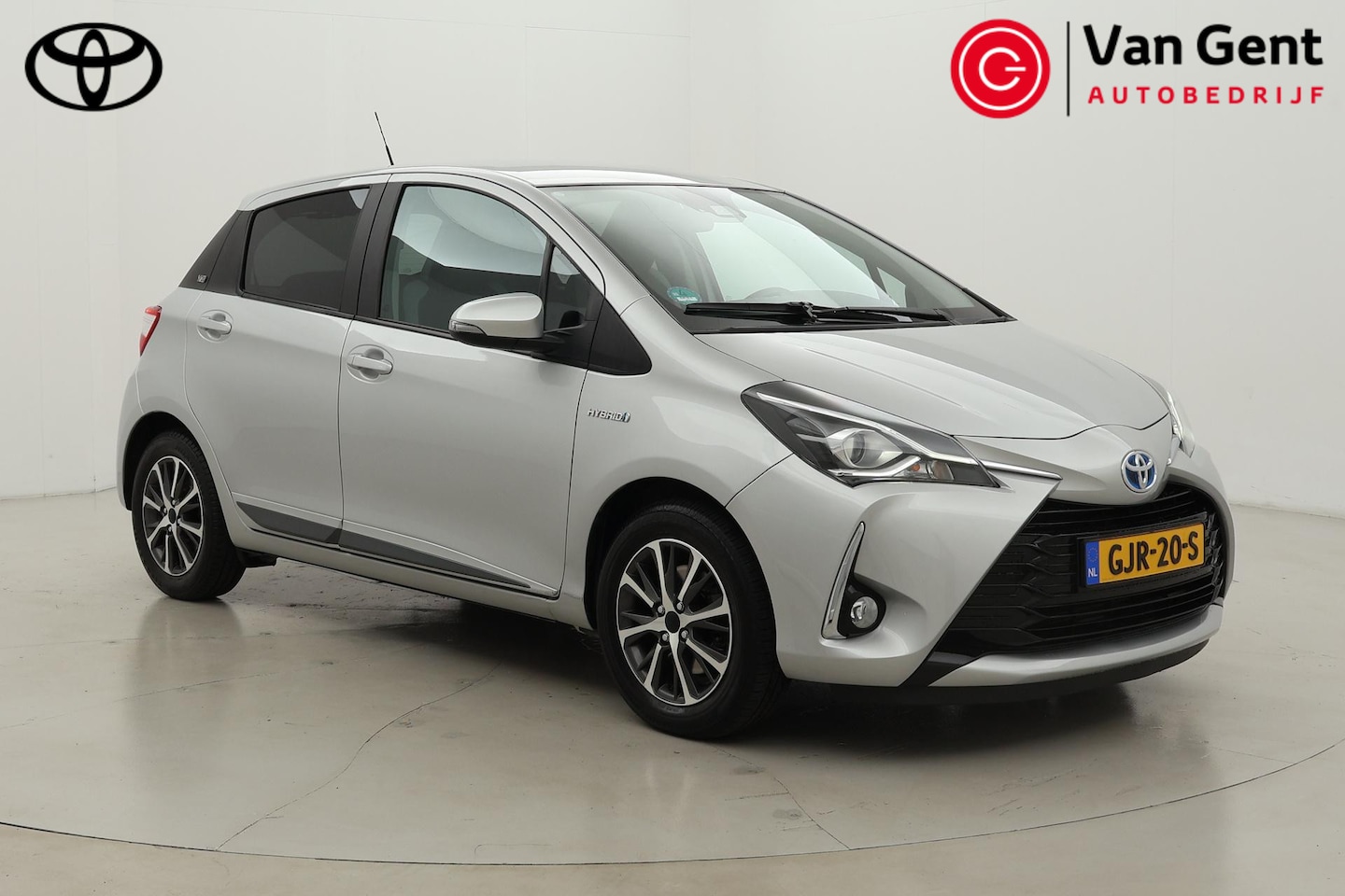 Toyota Yaris - 1.5 Hybrid Y20 | Navigatie | Keyless | Cruise | Clima | Camera | 15 inch | Bluetooth | Rij - AutoWereld.nl