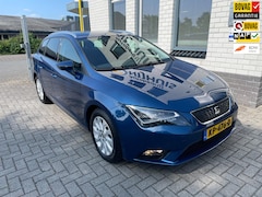 Seat Leon ST - 1.0 EcoTSI Style Connect / Trekhaak / Camera / PDC V+A / Telefoon / Navigatie / Cruise Con