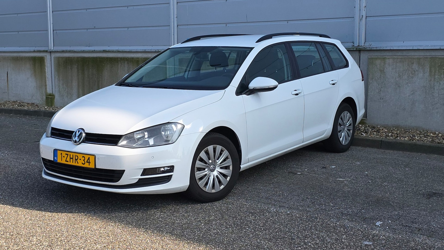 Volkswagen Golf Variant - 1.6 TDI Trendline AUTOMAAT - AutoWereld.nl