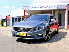 Volvo V60 - 2.0 T4 R-Design Sport Aut. Leder|Schuifdak|Navi|Clima|LMV