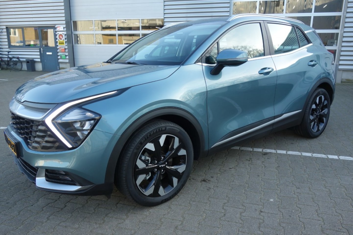 Kia Sportage - 1.6 T HYB. Dyn.L.,Camera, Android/Apple, PDC, Winter - AutoWereld.nl