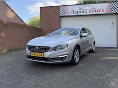 Volvo V60 - 2.0 D4 MOMENTUM EURO 6 Dealer onderhouden 181PK