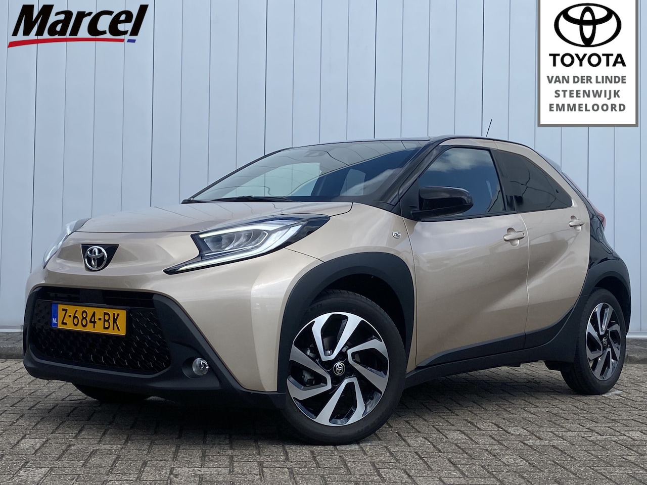 Toyota Aygo X - 1.0 VVT-i S-CVT Pulse Automaat NL Auto Dealer Onderhouden Carplay LMV - AutoWereld.nl