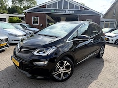 Opel Ampera-e - Business executive 60 kWh Camera, Bose, Stoel/Stuur Verwarming