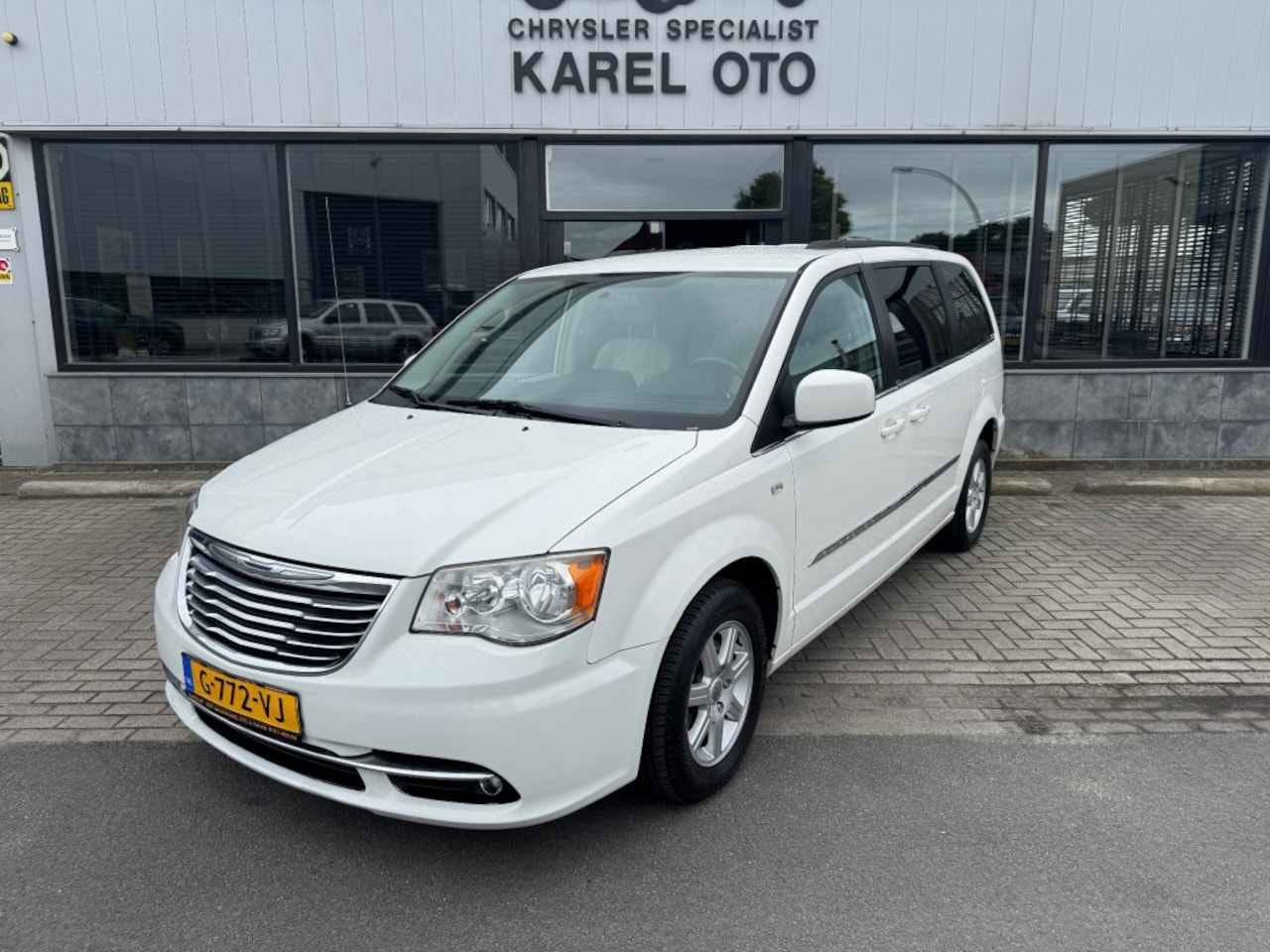 Chrysler Town and Country - 3.6 V6 - AutoWereld.nl