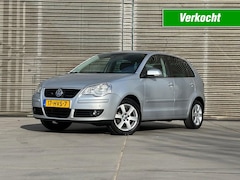 Volkswagen Polo - 1.4-16V COMFORTLINE AIRCO/LM VELGEN/AUTOMAAT