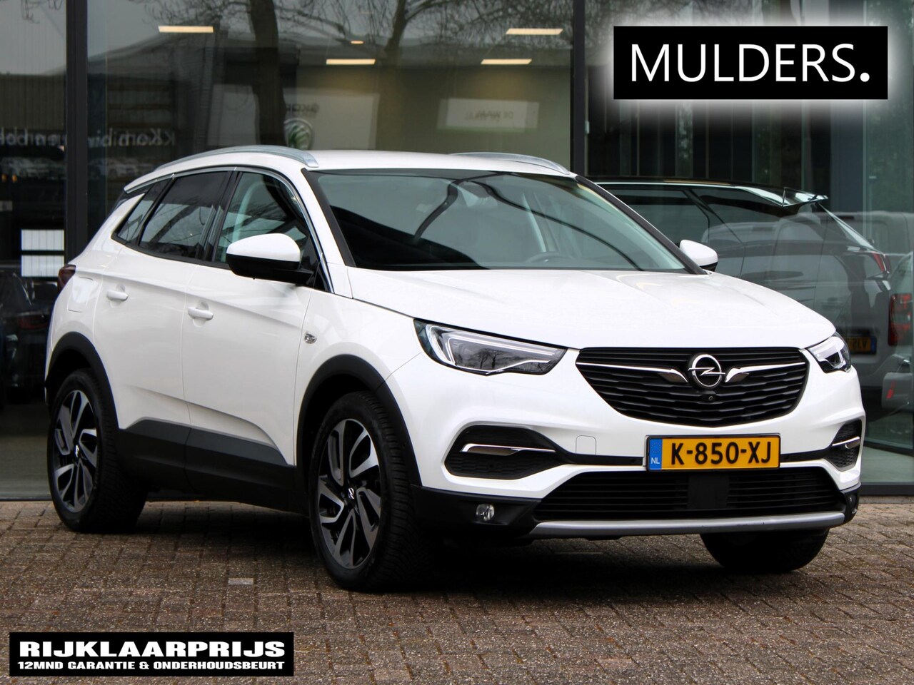 Opel Grandland X - 1.6 Turbo Ultimate Automaat | Navi / Leder / Camera - AutoWereld.nl