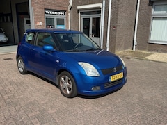 Suzuki Swift - 1.5 Exclusive Loop of sloop. APK verlopen. BIEDEN Extra set winterwielen