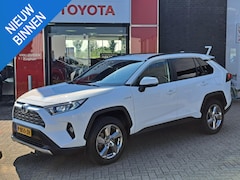 Toyota RAV4 - 2.5 Hybrid Style NL AUTO ELEKTRISCHE ACHTERKLEP TREKHAAK LEDEREN BEKLEDING